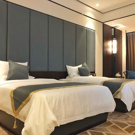 Shantou Hairun Hotel Exterior photo