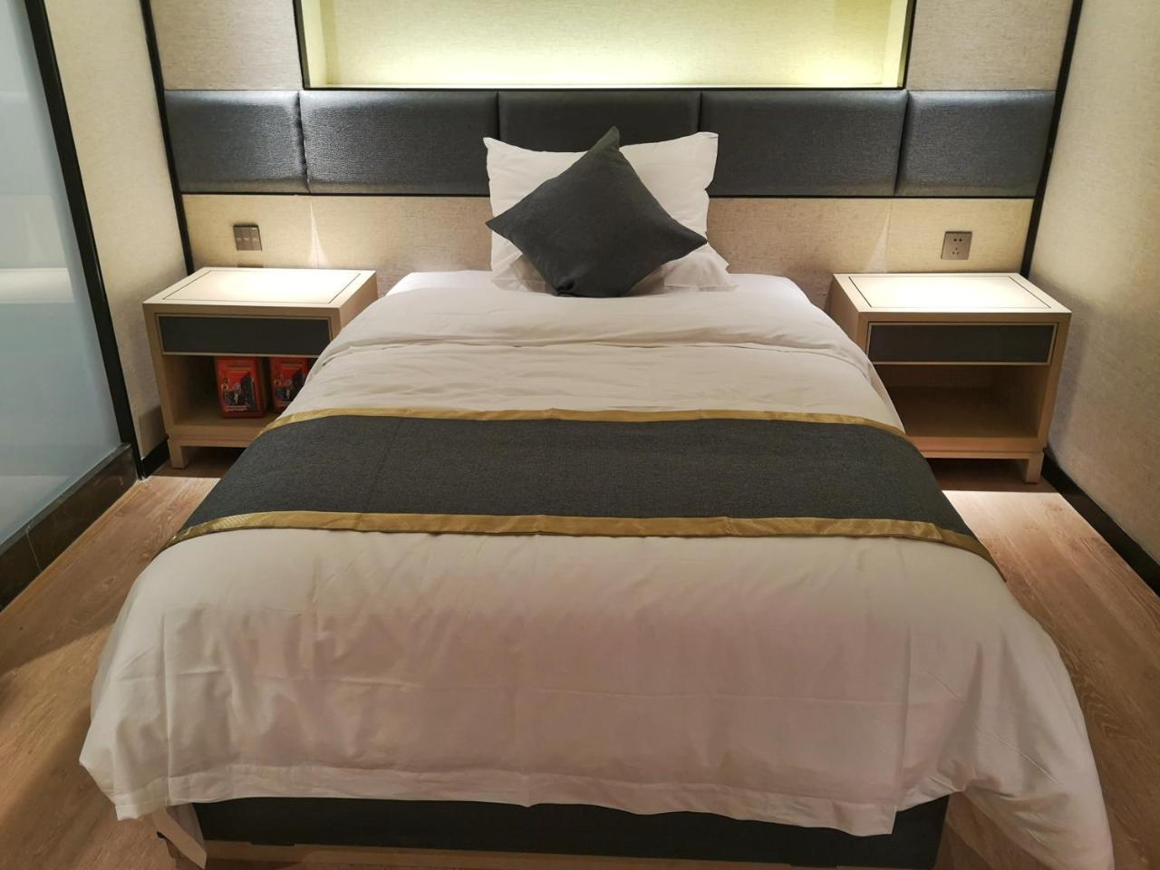 Shantou Hairun Hotel Exterior photo